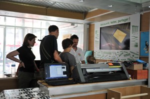 Machine de découpe laser et vinyl bientôt en libre-service (Photo F5RDS)